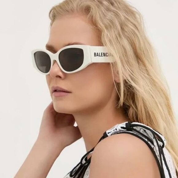 BALENCIAGA Max Sunglasses in Ivory New with Case Womens BB0258S-003 Sunnies - Picture 1 of 16